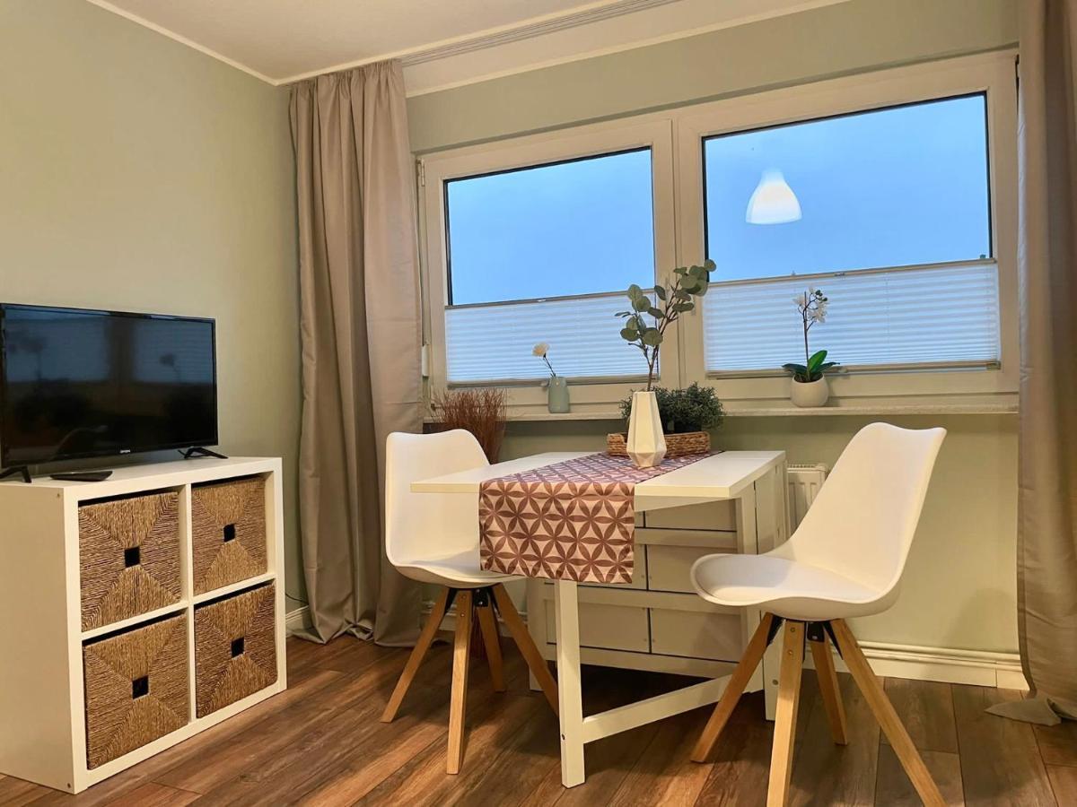 Bi Uns Too Huus Apartment Вилхелмсхафен Екстериор снимка