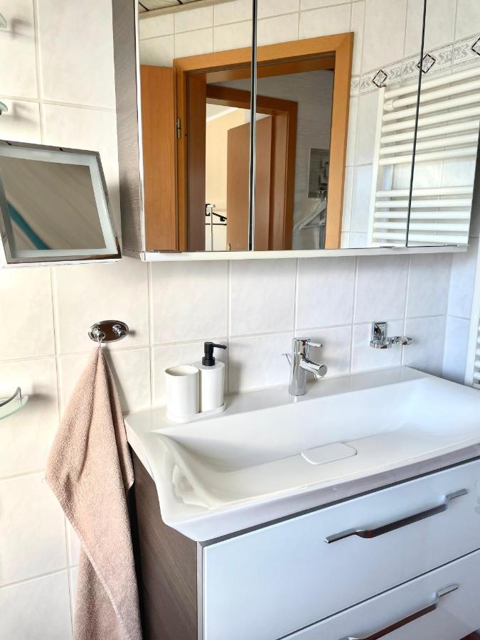 Bi Uns Too Huus Apartment Вилхелмсхафен Екстериор снимка